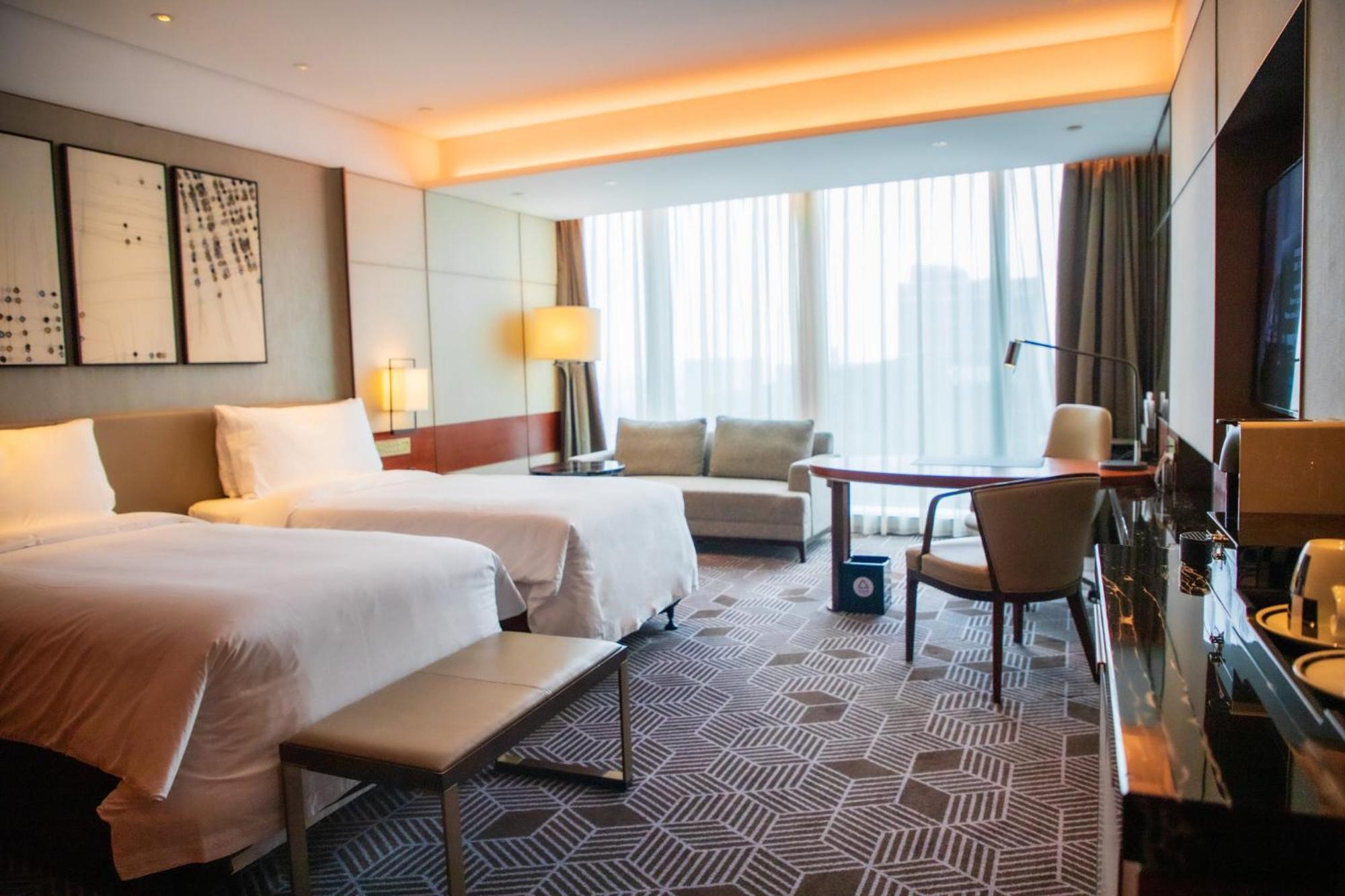 Intercontinental Guangzhou Exhibition Center By Ihg - Free Shuttle Between Hotel And Exhibition Center During Canton Fair & Exhibitor Registration Counter Exterior foto